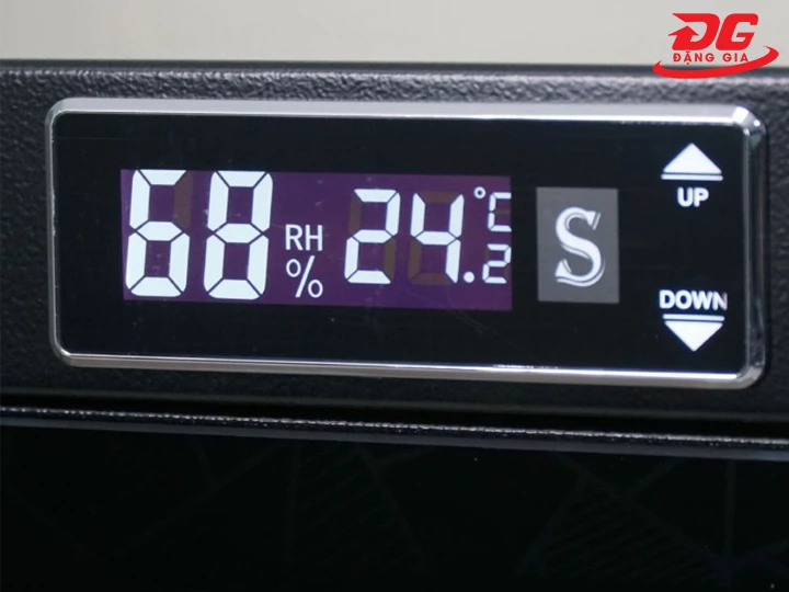 Màn hình tủ chống ẩm máy ảnh 125L