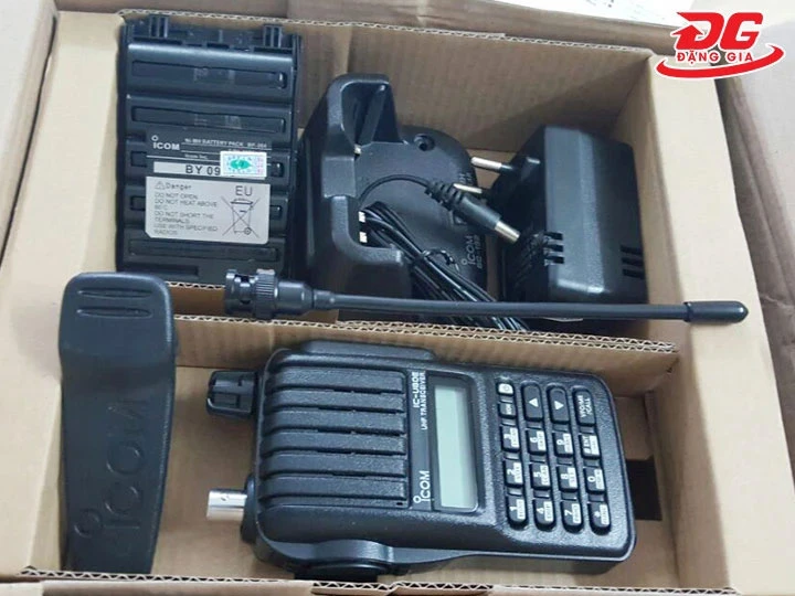 Bộ đàm radio Icom IC-U80