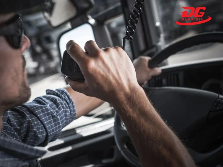 Hướng dẫn sử dụng bộ đàm taxi
