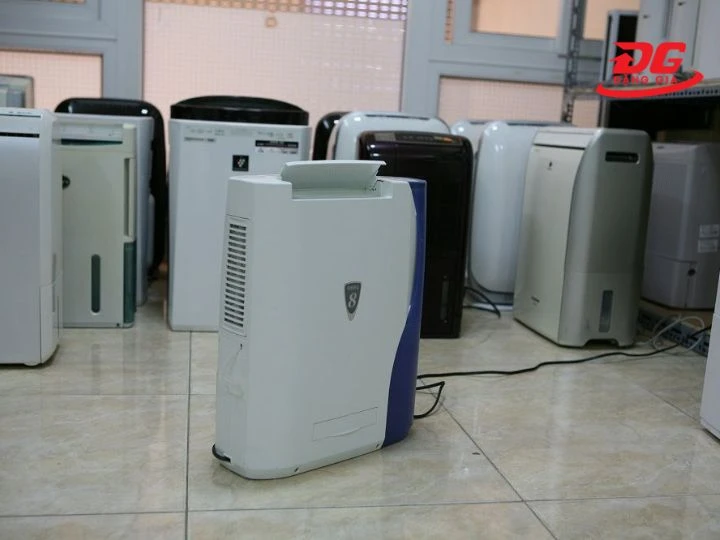 Máy hút ẩm của Nhật Sanyo SDH K8 chính hãng