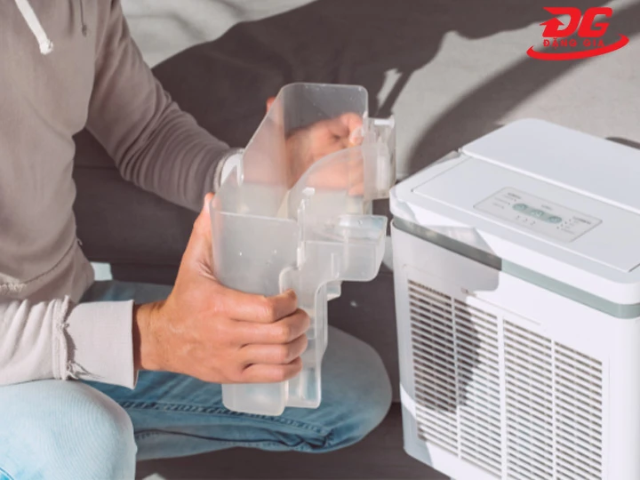 Hộp nước máy hút ẩm 10m2