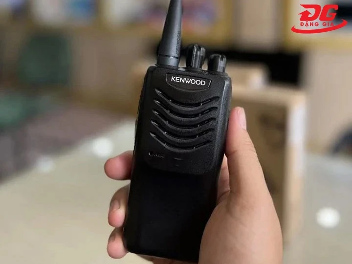 Bộ đàm kháng nước Kenwood TK-3000