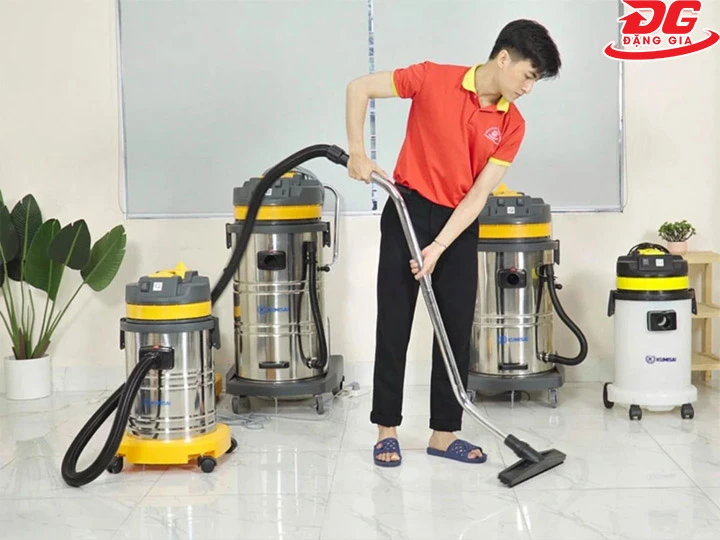 cách sử dụng máy hút bụi công nghiệp đúng chuẩn
