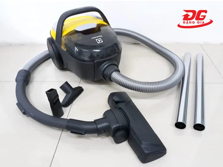 Máy hút bụi Electrolux Z1230 1600W
