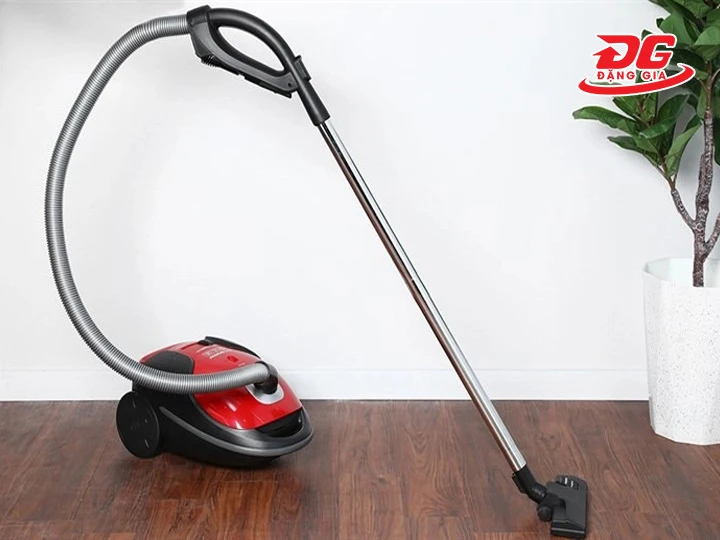 Máy hút bụi Panasonic MC-CJ911RN49 không ồn