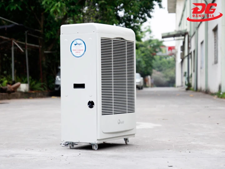máy hút ẩm công nghiệp FujiE HM-6120EB