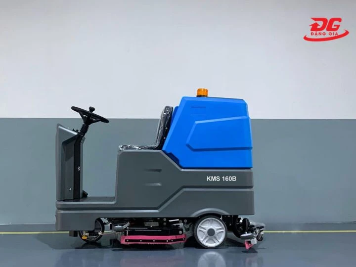 Máy chà sàn ngồi lái Kumisai KMS 160B phù hợp ở đâu?