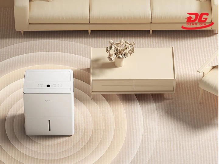 Midea CF22BD/N1-DP7 với chế độ diệt khuẩn thông minh