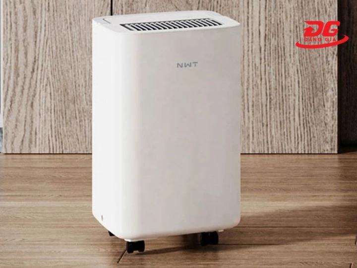 Máy hút ẩm giúp kiểm soát và duy trì độ ẩm hợp lý