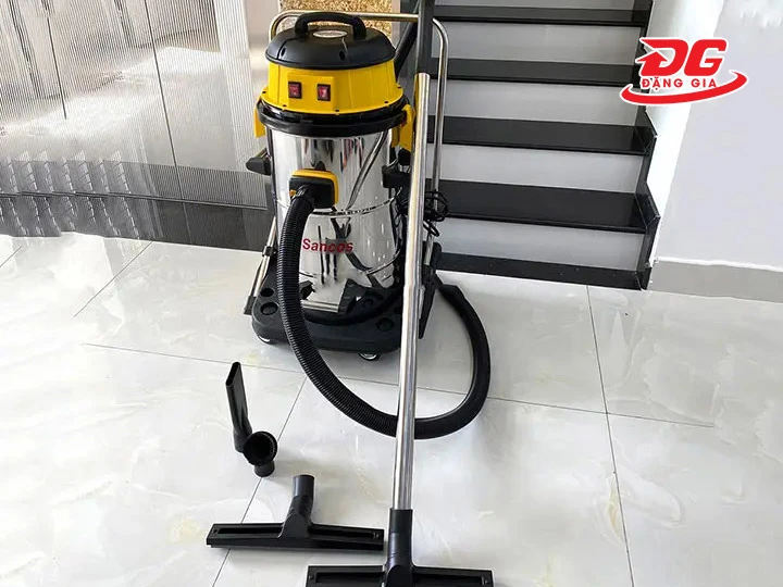 Máy hút bụi công nghiệp Sancos 3598W công suất lớn cho nhà xưởng