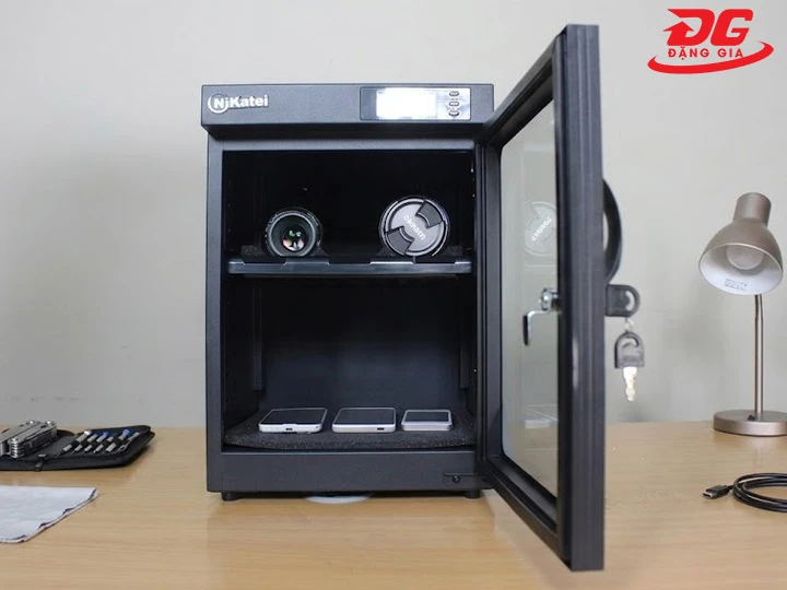 không gian tủ chống ẩm Nikatei NC-30S