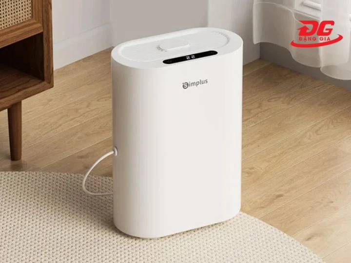 máy hút ẩm Simplus được thiết kế nhỏ gọn, dễ dang vận chuyển