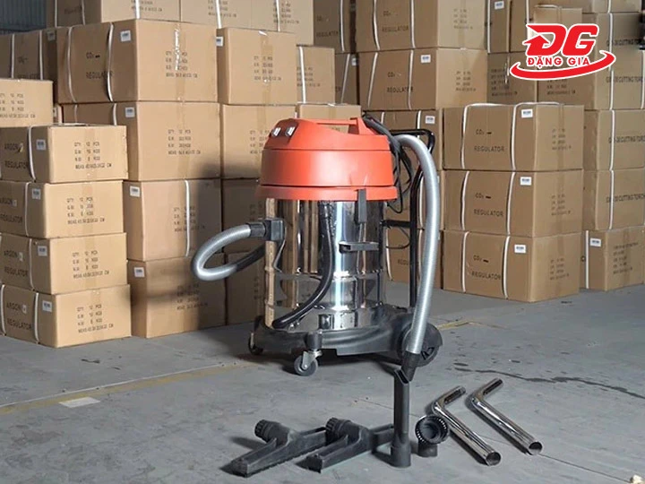 Máy hút bụi 2 trong 1 60L 2300W DCK KVC60