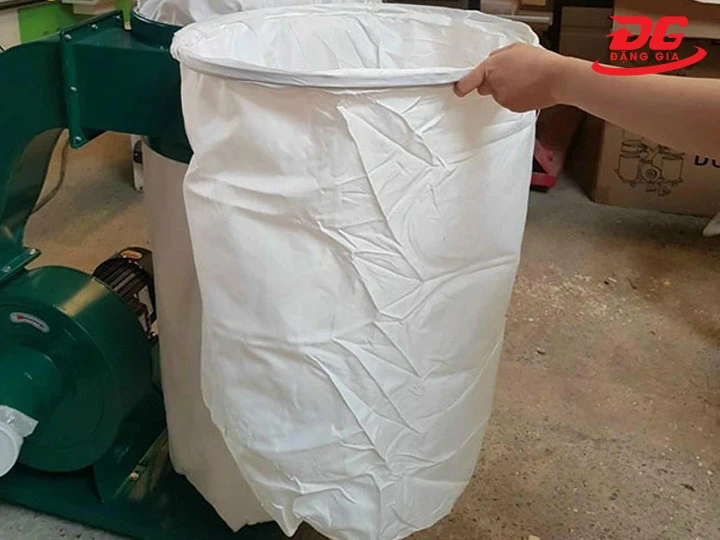 Lắp máy hút bụi túi vải