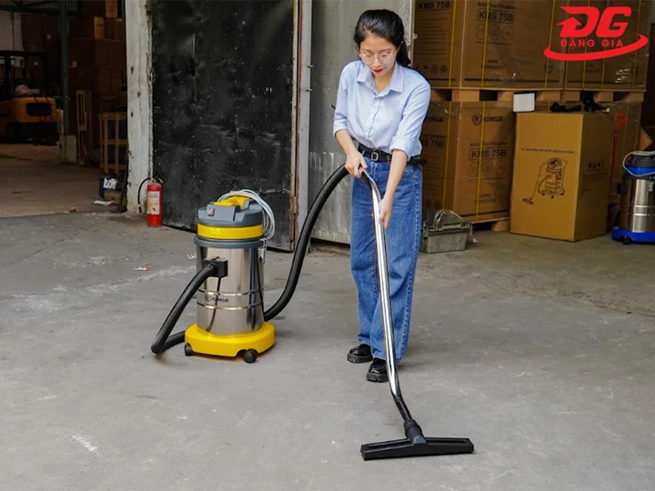 Đặng gia bán máy hút bụi công nghiệp 30l