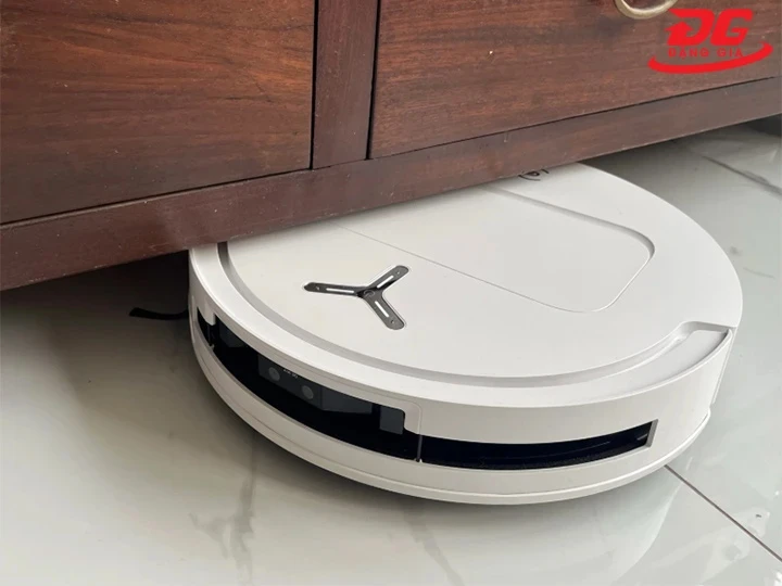 Chọn robot hut bụi Nhật Bản nhỏ gọn