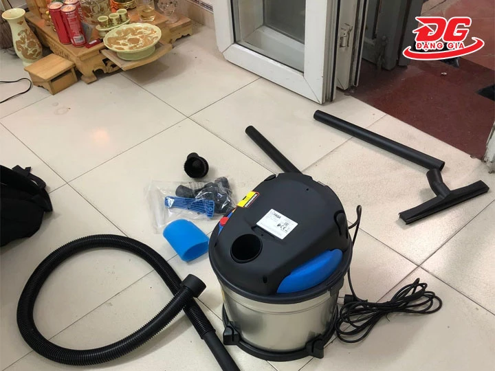 Sử dụng máy hút bụi công suất 1200W