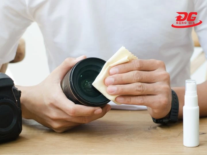 vệ sinh máy 1 lần 1 tuần