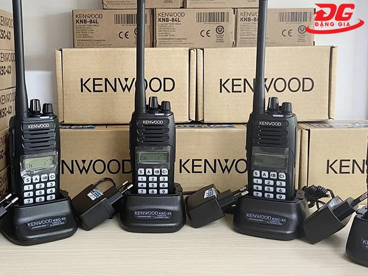 Bộ đàm Analog KENWOOD