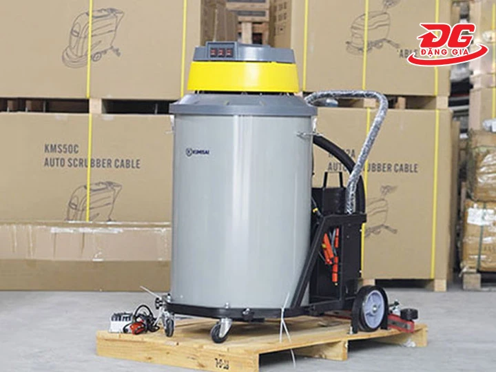 Sử dụng Máy hút bụi công nghiệp Kumisai KMS 601T