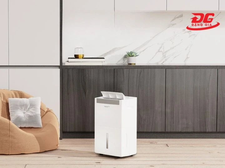 mua máy khử ẩm 12l phù hợp với diện tích phòng