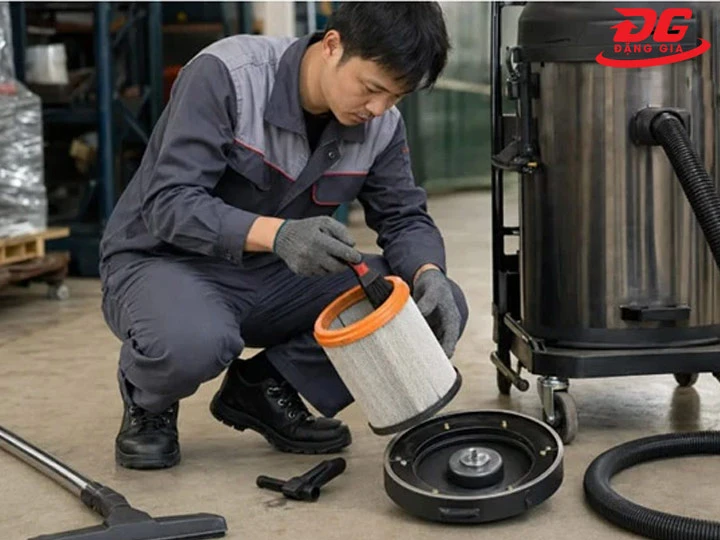 Sửa máy hút bụi bị yếu