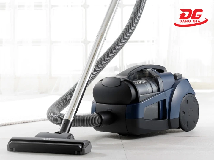 kho máy hút bụi công suất 1800W