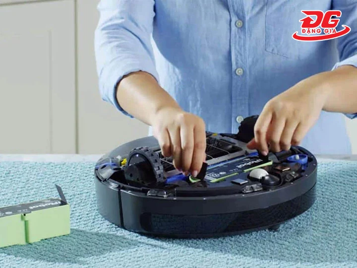 Sử dụng robot hút bụi đúng cách