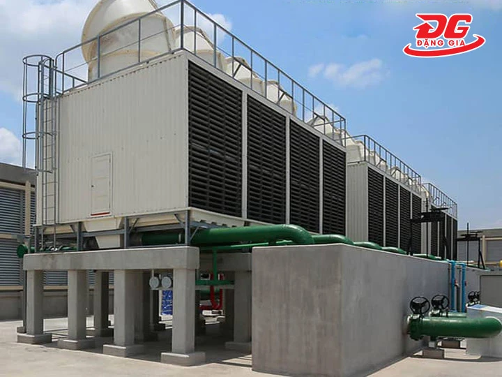 Vì sao nên chọn tháp giải nhiệt Chiller cho doanh nghiệp