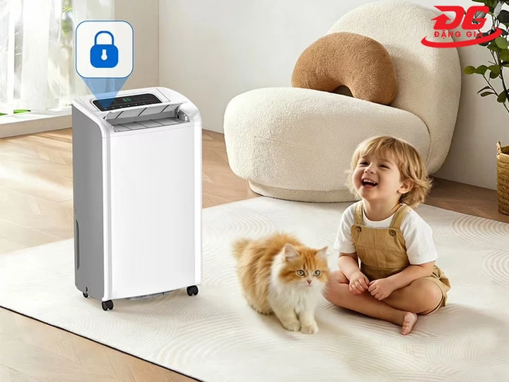 Chọn máy hút ẩm có khóa trẻ em
