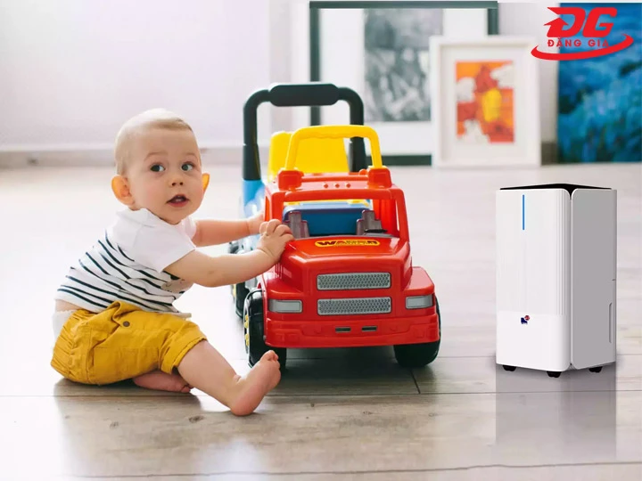 Máy hút ẩm tốt cho nhà có trẻ nhỏ