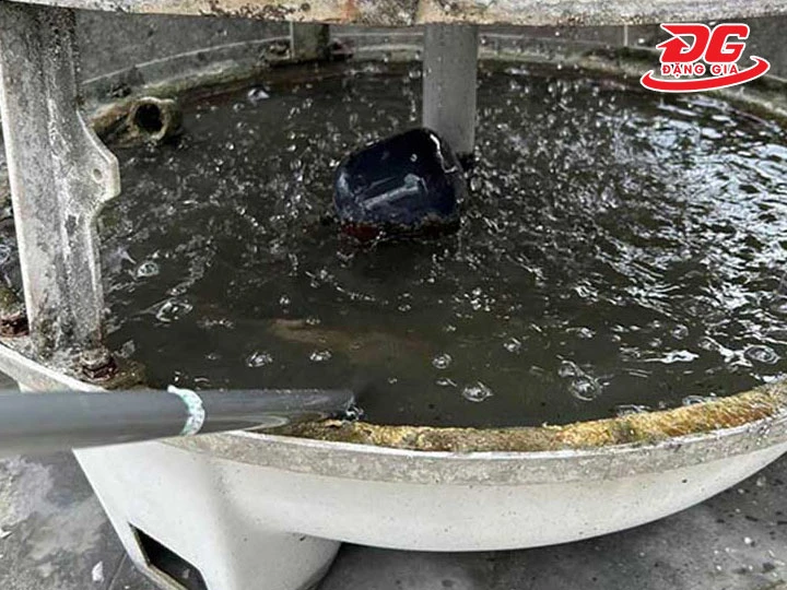 Dấu hiệu cho thấy cần xử lý nước tháp giải nhiệt