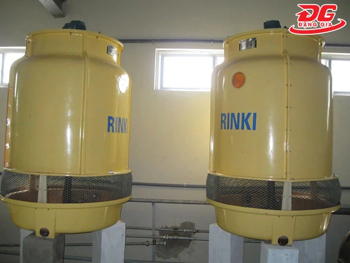 Tháp tản nhiệt nước Rinki FRK 30T