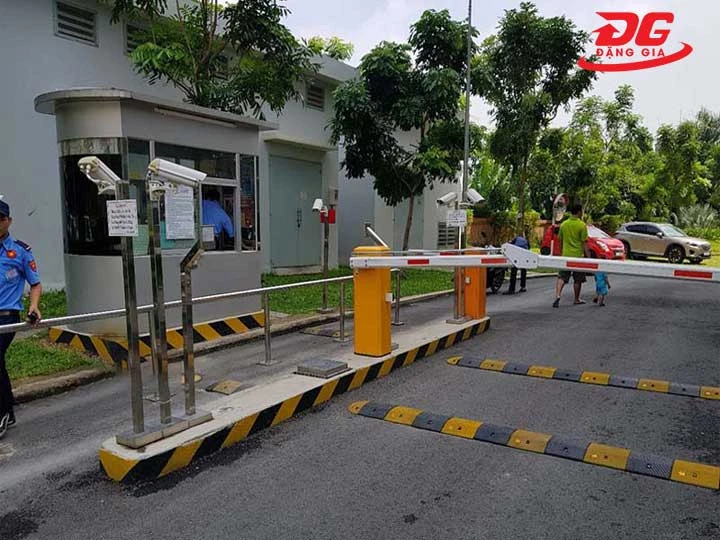 Khảo sát thực tế công trình lắp đặt barie