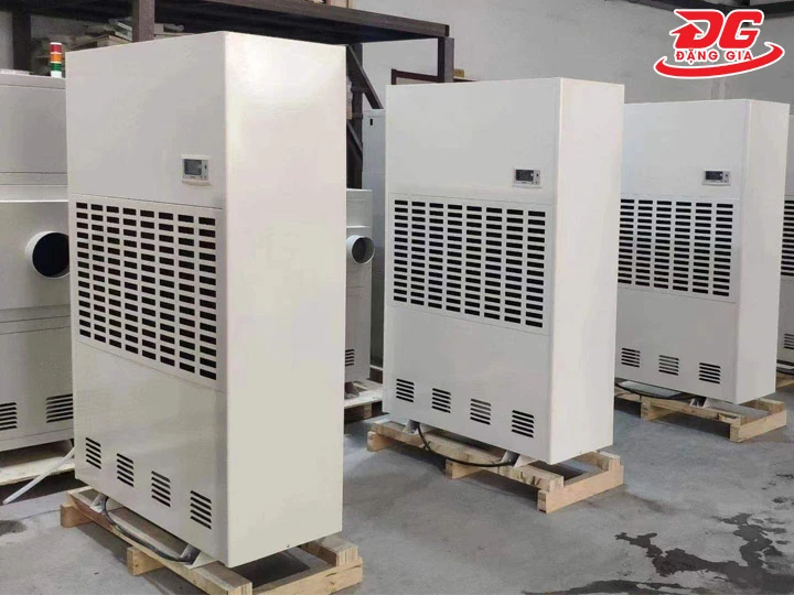 máy hút ẩm Kumisai KMS-360LD đa dạng