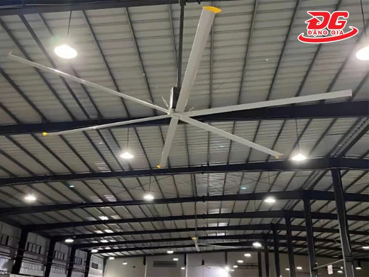 Quạt trần công nghiệp HVLS