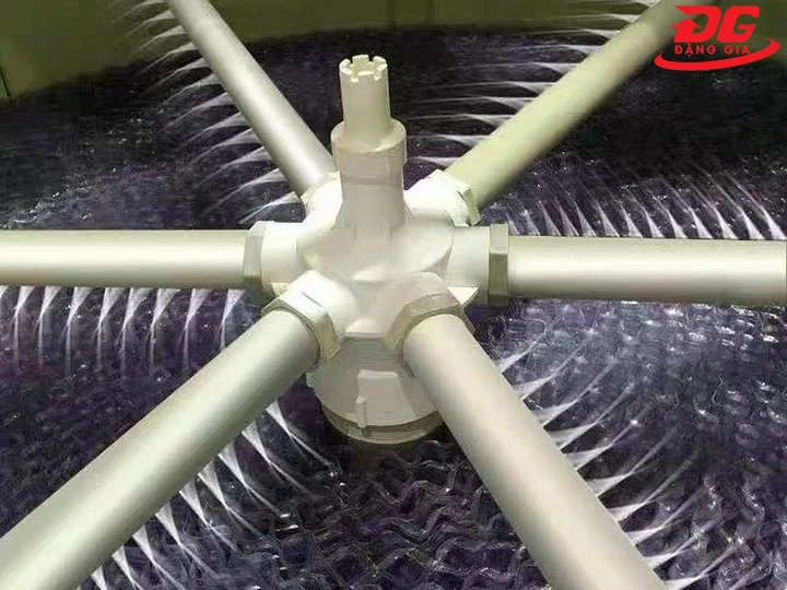 đầu phun chia nước tháp giải nhiệt tròn