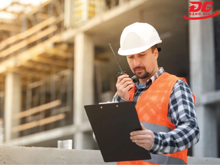 Quy tắc giao tiếp khi sử dụng máy bộ đàm