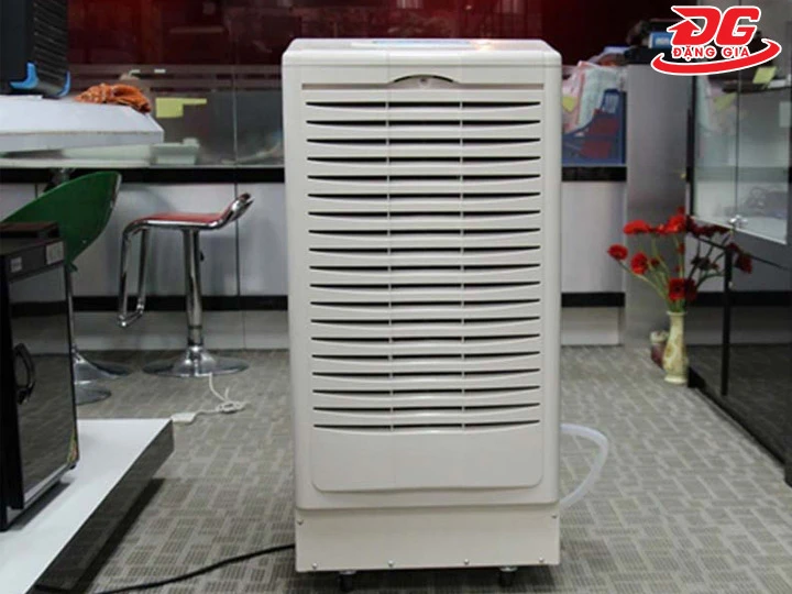 Máy hút ẩm Kumisai KMS-138LD
