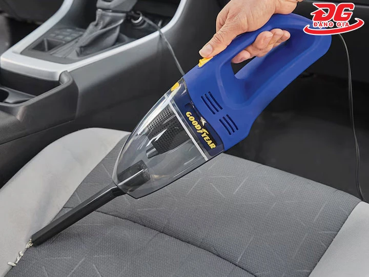 máy hút bụi 12V nhỏ gọn