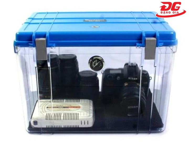 kiểm soát độ ẩm bảo quản máy ảnh bằng máy hút ẩm mini