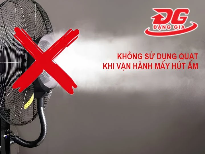 Không bật quạt khi vận hành máy khử ẩm Kumisai KMS-130LD