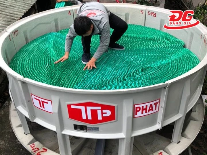 Thay mới fill tản nhiệt đã xuống cấp