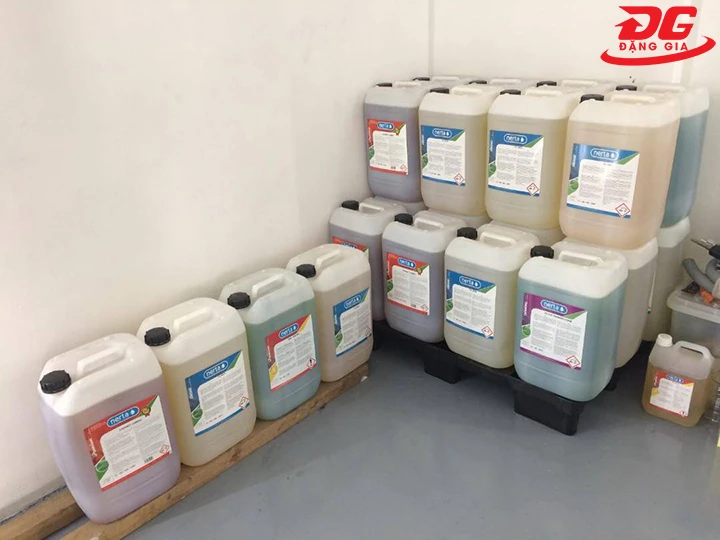 hóa chất tẩy dầu mỡ công nghiệp