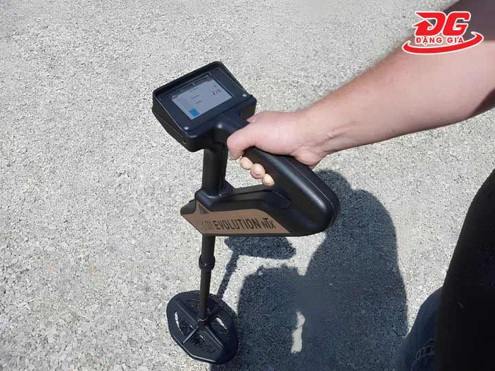 Máy rà kim loại OKM Evolution NTX Đức