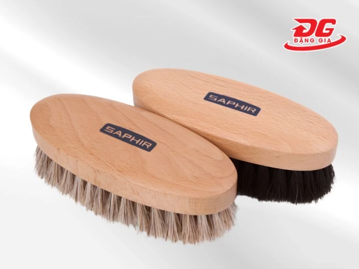 Bàn chải Saphir lông mềm