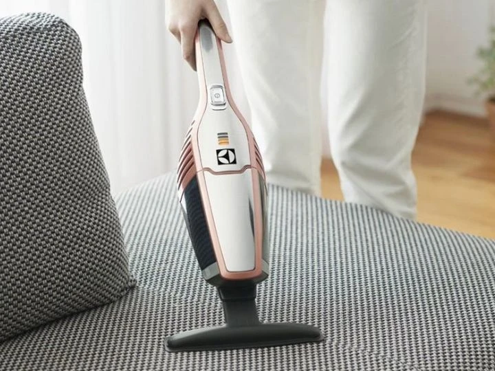 Máy hút bụi 220V bản mini