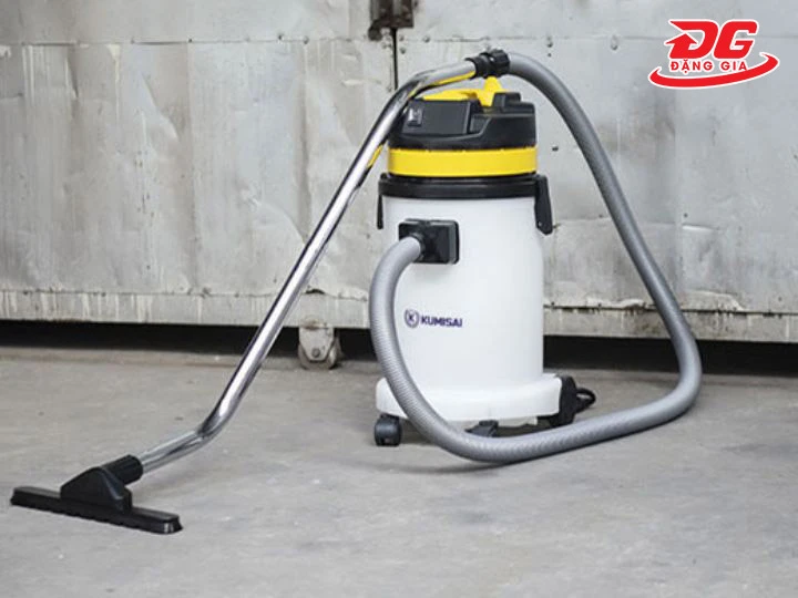 giá máy hút bụi 220V