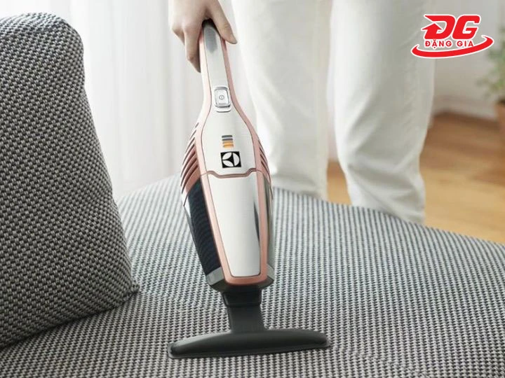 Máy hút bụi 220V bản mini