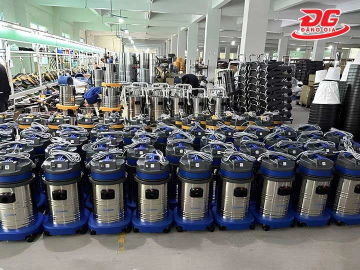 máy hút bụi 220V mua ở đâu